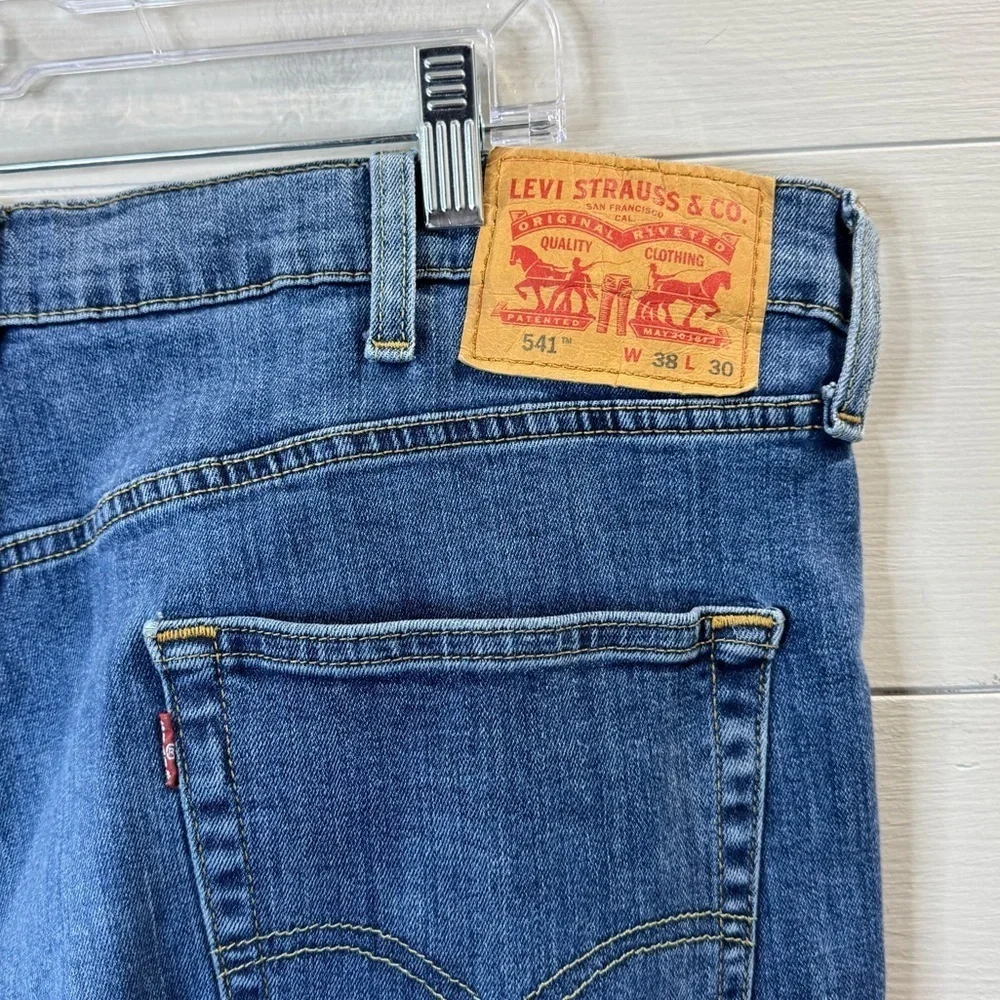 Levi's | Men's Classic Blue Denim Jeans Straight Leg Size 38X30